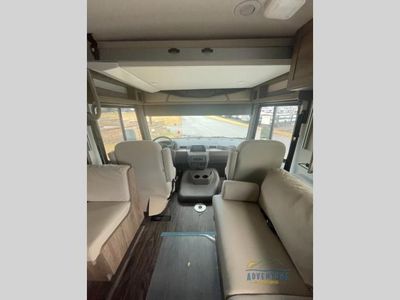 2024 Winnebago Sunstar - Photo 6