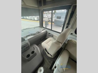 2024 Winnebago Sunstar - Photo 8