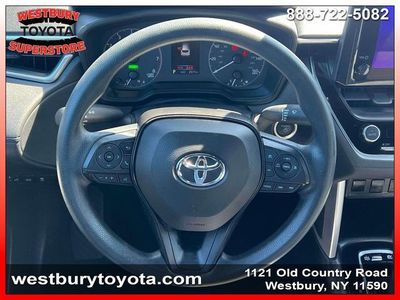 2023 Toyota Corolla Cross Hybrid - Photo 17