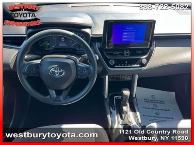 2023 Toyota Corolla Cross Hybrid - Photo 16