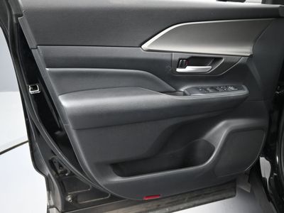 2026 2024 Toyota Grand Highlander XLE SUV — photo 15 view