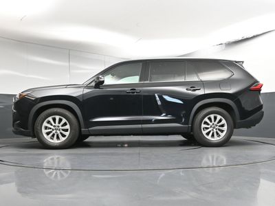 2026 2024 Toyota Grand Highlander XLE SUV — photo 29 view