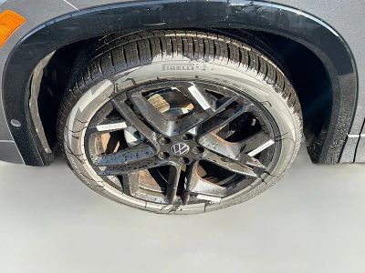 2026 Volkswagen Tiguan — photo 27 view