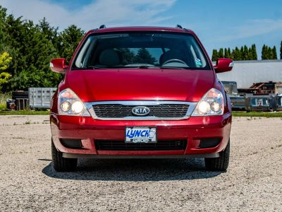 2012 Kia Sedona — detail view