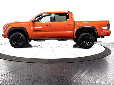 2023 Toyota Tacoma — photo 8 view