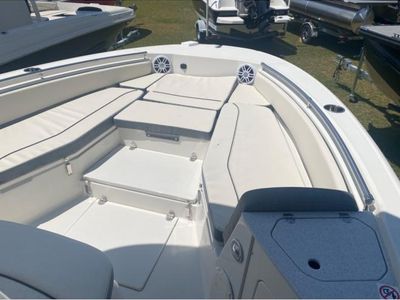 2023 Stingray CC 236 - Photo 8