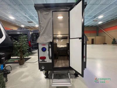 2021 Coachmen RV Clipper Camping Trailers — photo 7 view
