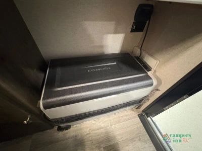 2021 Coachmen RV Clipper Camping Trailers — photo 24 view