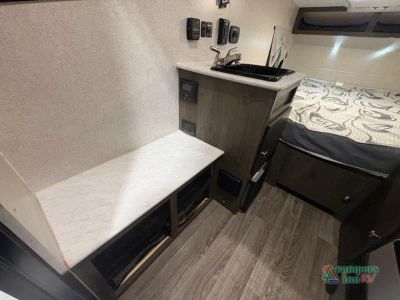 2021 Coachmen RV Clipper Camping Trailers — photo 14 view