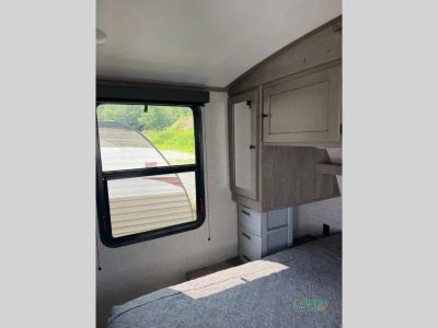 2020 Keystone RV Outback Ultra Lite — photo 30 view