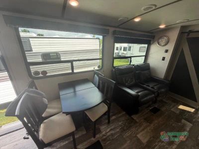 2020 Keystone RV Outback Ultra Lite — photo 16 view