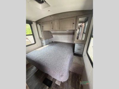 2020 Keystone RV Outback Ultra Lite — photo 27 view