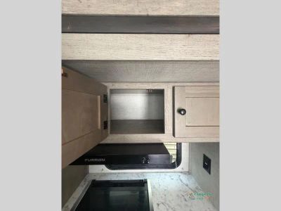 2020 Keystone RV Outback Ultra Lite — photo 13 view