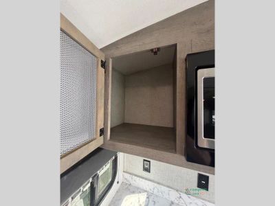 2020 Keystone RV Outback Ultra Lite — photo 7 view