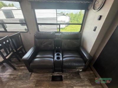 2020 Keystone RV Outback Ultra Lite — photo 24 view