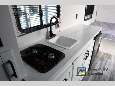 2026 Jayco Jay Flight SLX - Photo 11