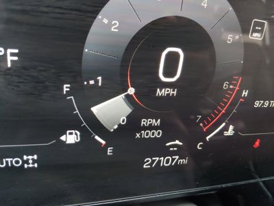 2025 GMC Yukon - Photo 14