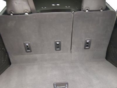 2025 GMC Yukon - Photo 11