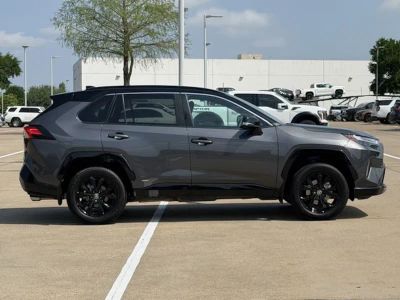2023 Toyota RAV4 Hybrid - Photo 3