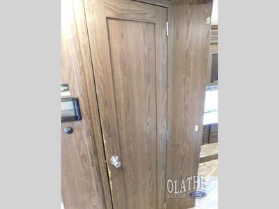 2019 Coachmen RV Sportscoach RD - Photo 18