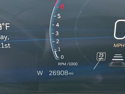 2025 Cadillac XT4 - Photo 17