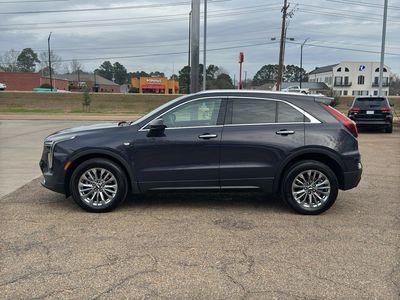 2025 Cadillac XT4 - Photo 4