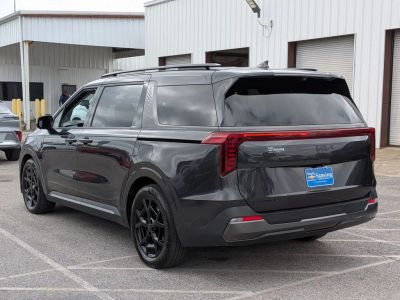 2025 Kia Carnival - Photo 3