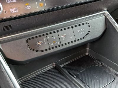 2025 Kia Carnival - Photo 28