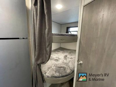 2026 Coachmen RV Catalina Summit Series 8 - Photo 12