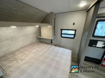 2026 Coachmen RV Catalina Summit Series 8 - Photo 10