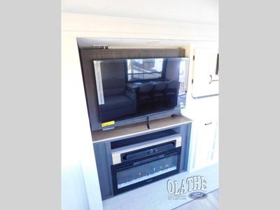 2026 Coachmen RV Chaparral Lite - Photo 10