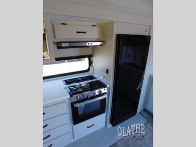 2026 Coachmen RV Chaparral Lite - Photo 15