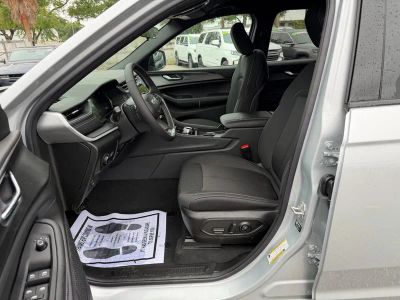 2026 Jeep Grand Cherokee L — photo 16 view