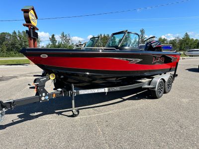 2026 Lund 1975 TYEE - Photo 13
