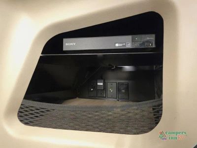 2027 Winnebago Ekko - Photo 19