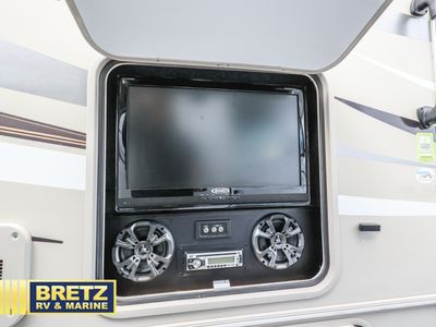 2014 Coachmen RV Prism - Photo 8