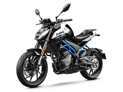 2025 CFMOTO 300NK - Photo 1