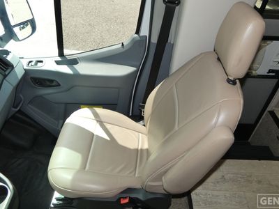 2017 Thor Motor Coach Gemini AWD - Photo 12