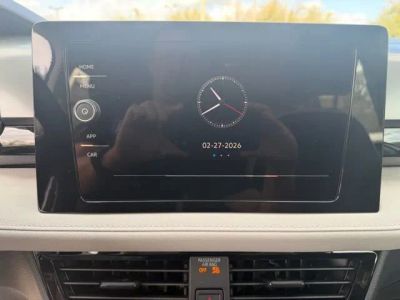 2026 Volkswagen Taos — photo 16 view