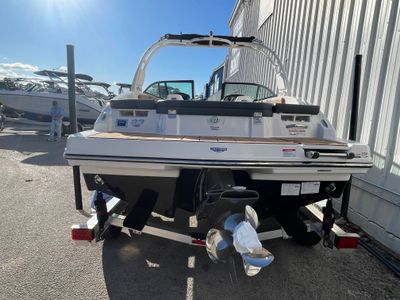2026 Chaparral 23 SSI - Photo 11