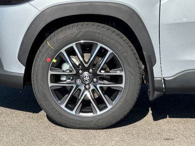 2026 Toyota Corolla Cross - Photo 32