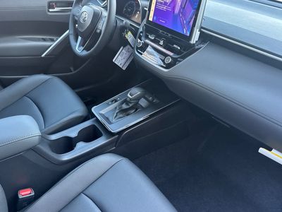 2026 Toyota Corolla Cross - Photo 16