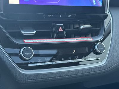2026 Toyota Corolla Cross - Photo 22