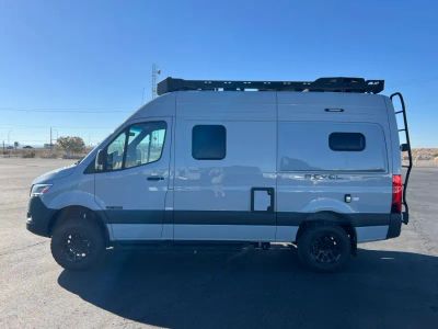 2027 Winnebago REVEL — photo 19 view