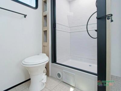 2025 Grand Design Imagine - Photo 34