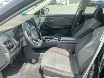 2021 Nissan Rogue — photo 9 view