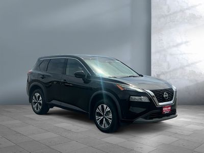 2021 Nissan Rogue — photo 8 view