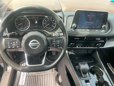 2021 Nissan Rogue — photo 14 view