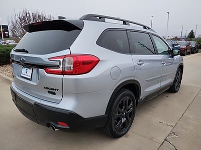 2025 Subaru Ascent — photo 8 view