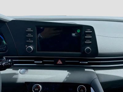 2026 Hyundai ELANTRA — photo 10 view